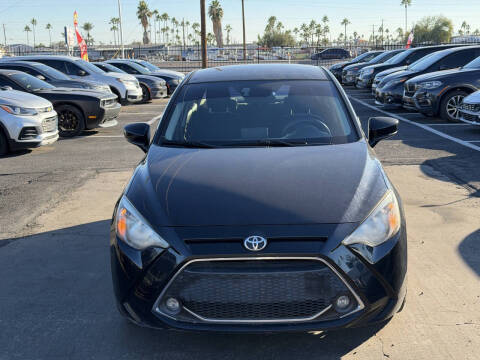 2019 Toyota Yaris LE
