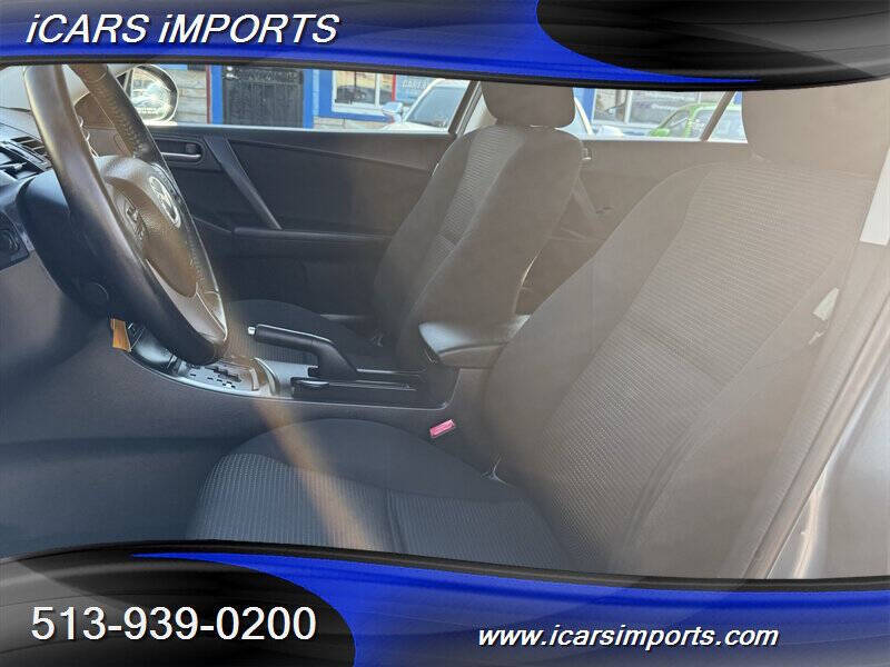 2012 Mazda MAZDA3 i Touring