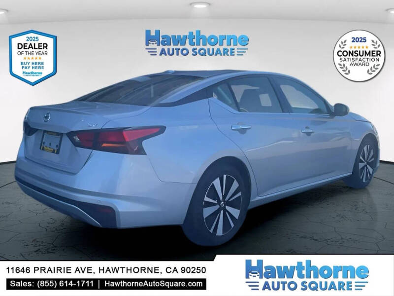 2021 Nissan Altima 2.5 SV