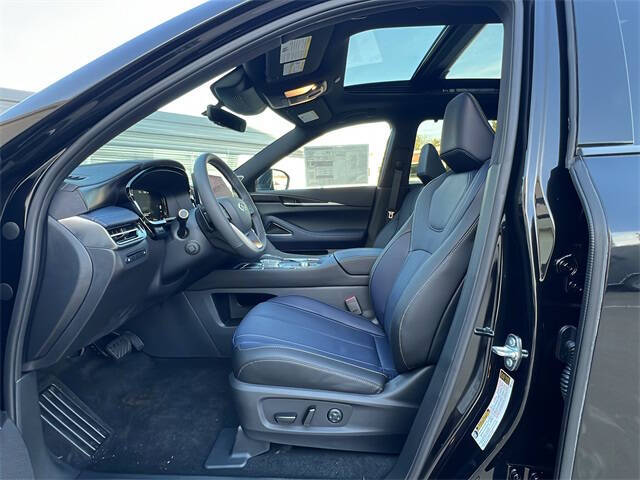 2026 Infiniti QX60 Sport