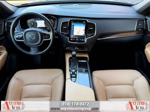 2018 Volvo XC90 T6 Momentum