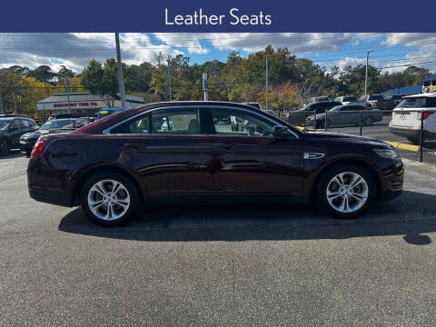 2019 Ford Taurus SEL