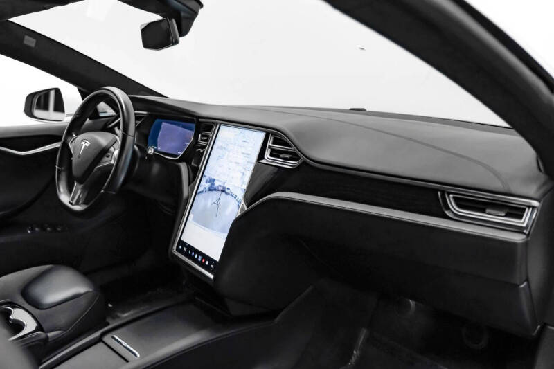 2016 Tesla Model S