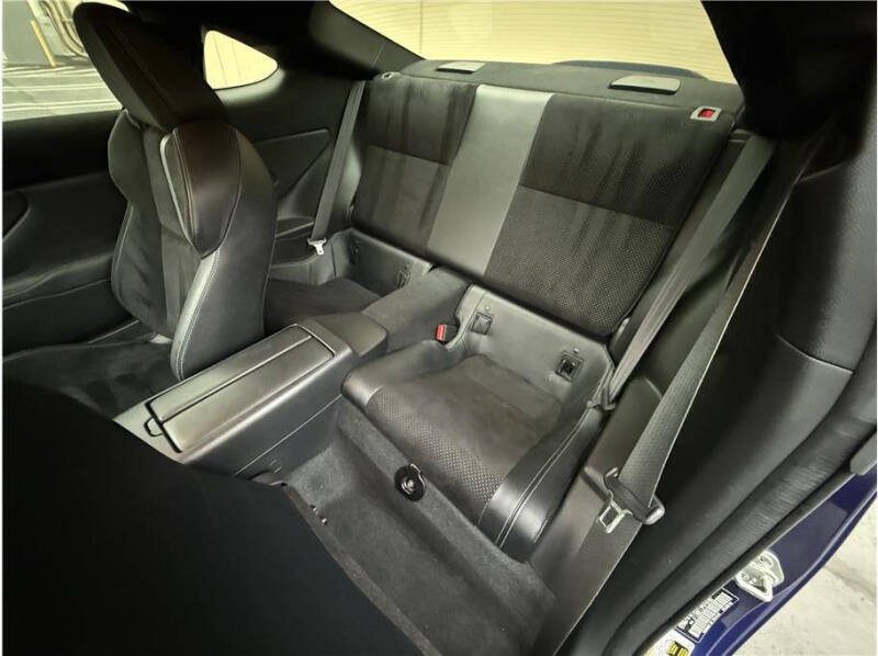 2023 Toyota GR86 Premium