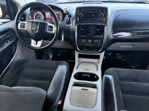 2016 Dodge Grand Caravan SXT