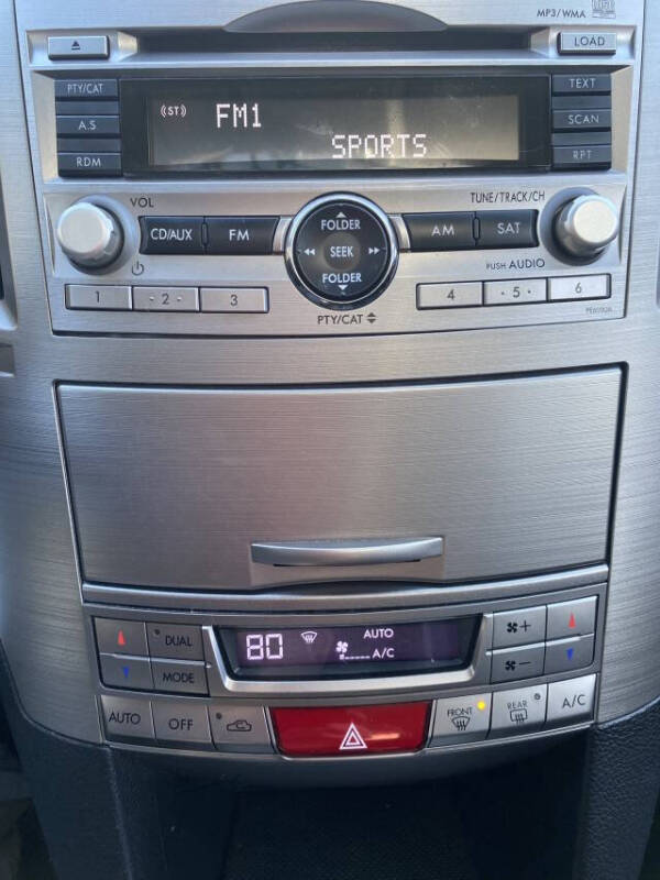 2011 Subaru Outback 2.5i Limited