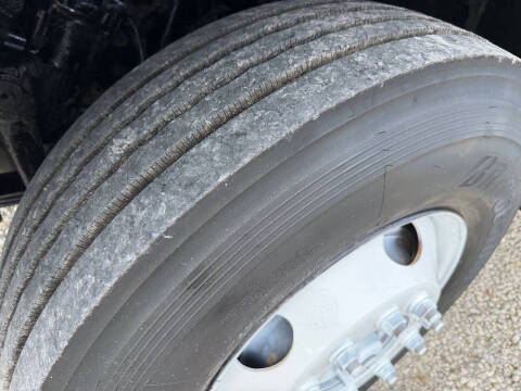 2015 Freightliner M2 112