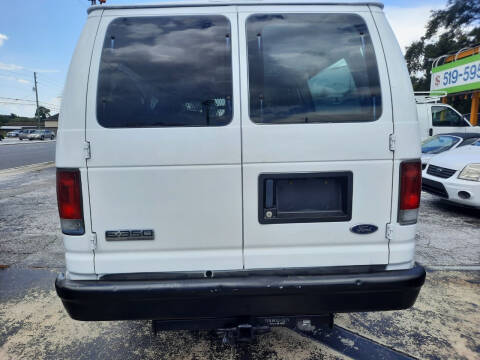 2006 Ford E-Series E-350 SD