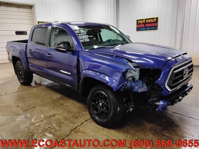 2022 Toyota Tacoma SR5's photo