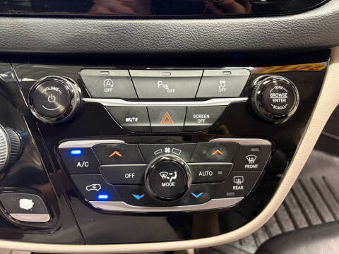 2018 Chrysler Pacifica Touring L Plus