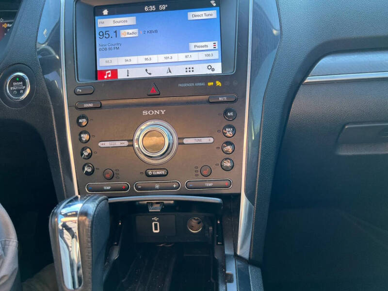 2019 Ford Explorer Sport