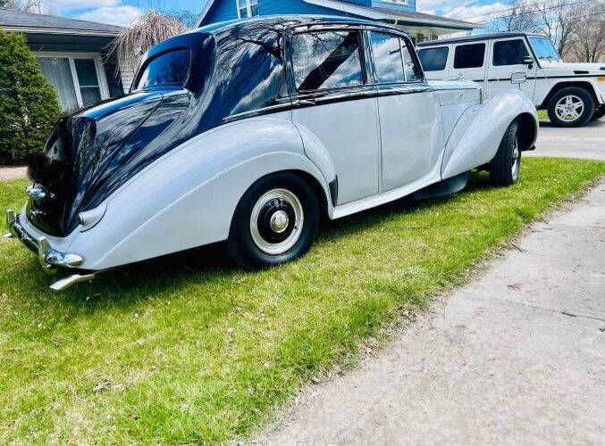 1953 Bentley R-Type