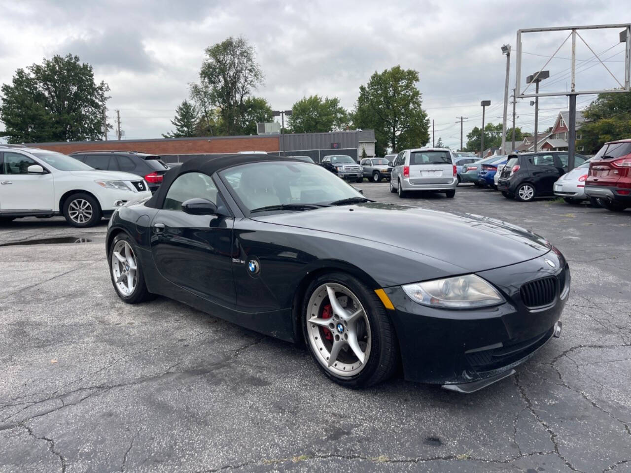 2008 BMW Z4 for sale at AVS AUTO GROUP LLC in CLEVELAND, OH