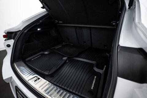 2025 Porsche Cayenne Coupe