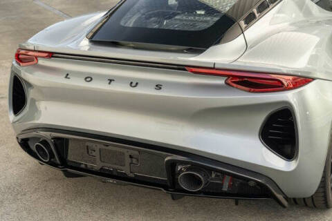 2025 Lotus Emira V6 Base