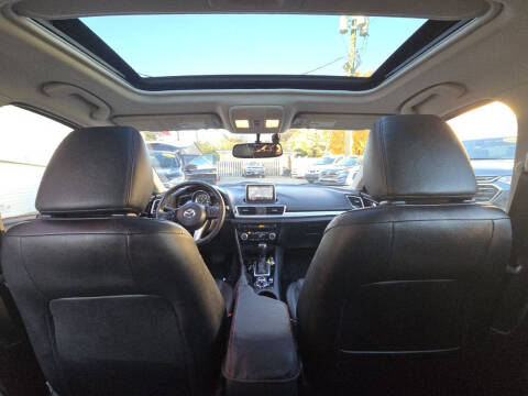 2015 Mazda MAZDA3 s Grand Touring