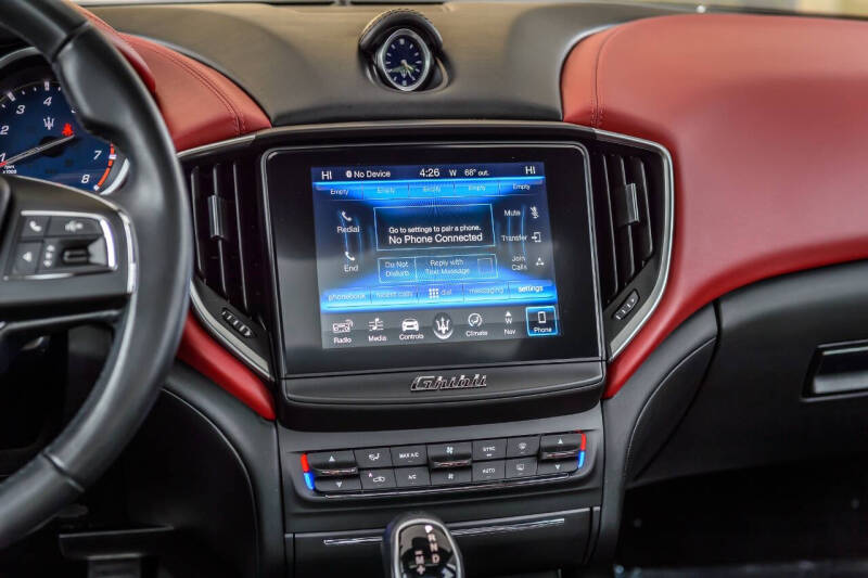 2018 Maserati Ghibli