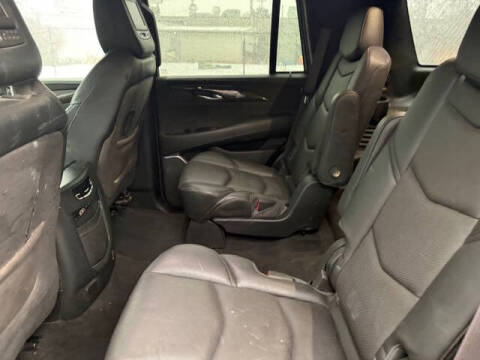 2016 Cadillac Escalade Platinum