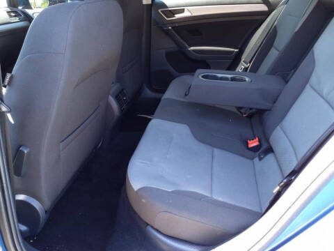 2016 Volkswagen e-Golf SE