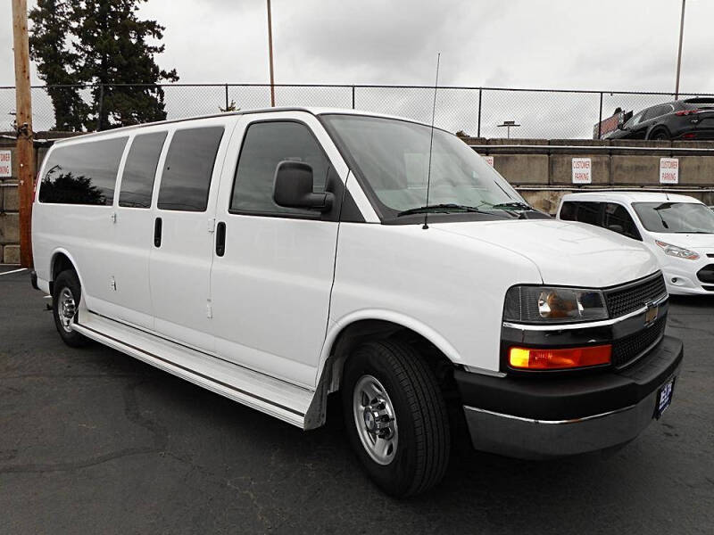 2016 Chevrolet Express LT 3500