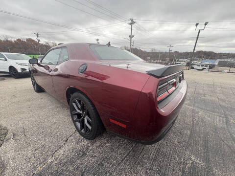 2023 Dodge Challenger SXT