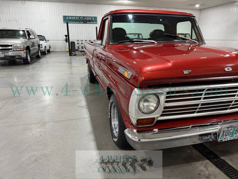 1969 Ford F-100