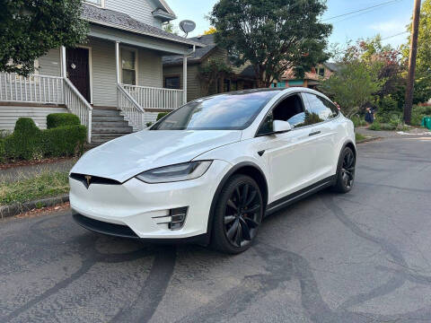 2020 Tesla Model X Long Range
