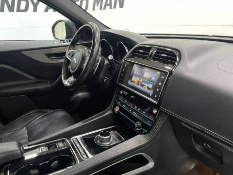 2018 Jaguar F-PACE S