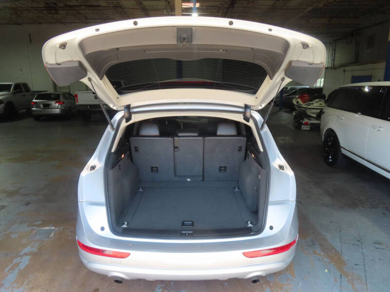 2011 Audi Q5 2.0T quattro Premium