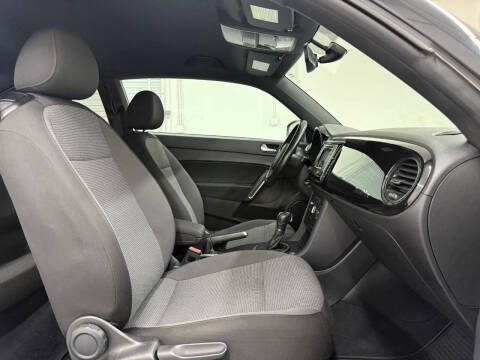 2017 Volkswagen Beetle 1.8T S