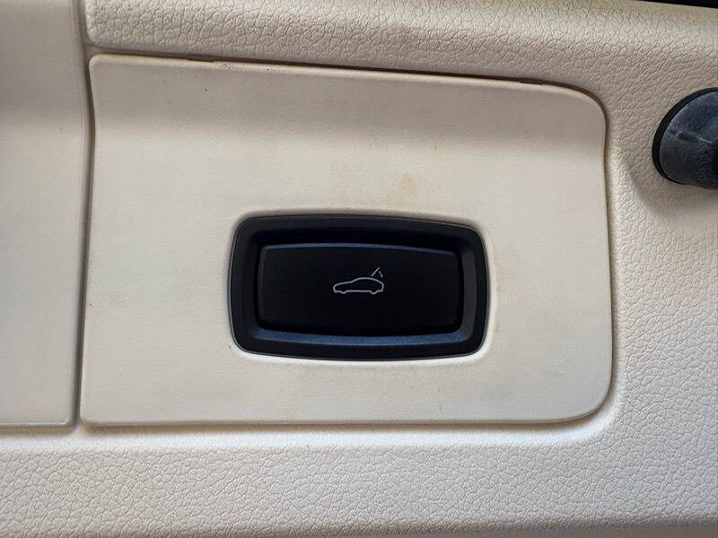 2011 Porsche Panamera 4