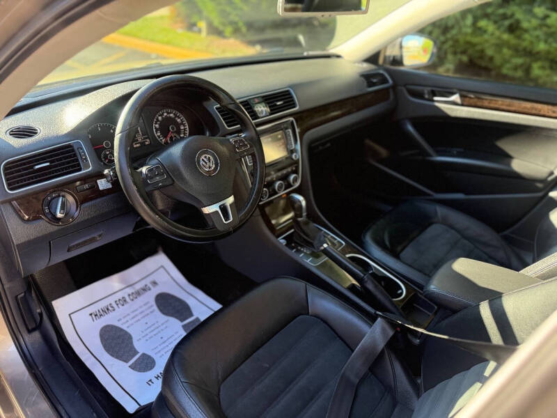 2015 Volkswagen Passat 2.0L TDI SEL Premium