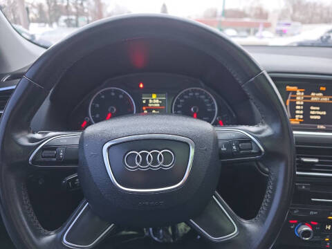 2016 Audi Q5 2.0T quattro Premium Plus