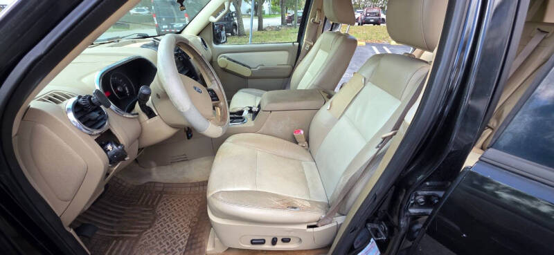 2010 Ford Explorer XLT