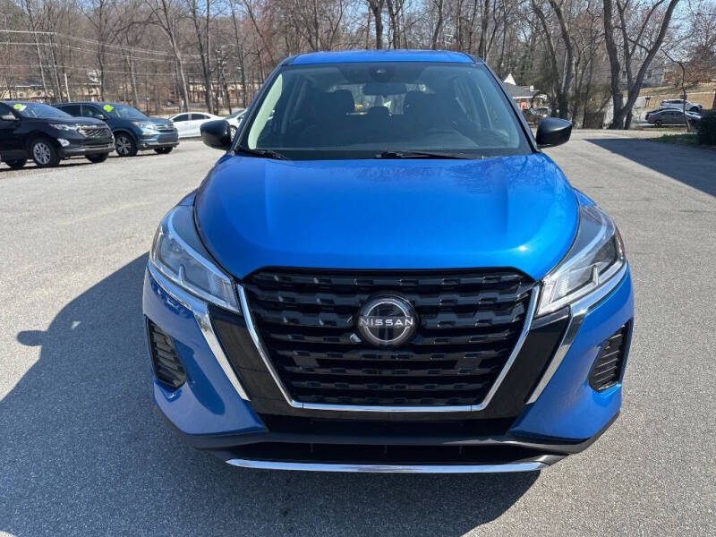 2022 Nissan Kicks S