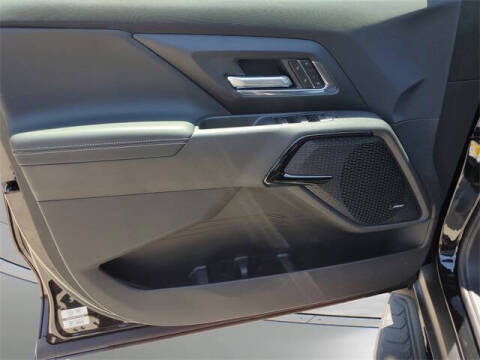 2025 Chevrolet Silverado EV LT