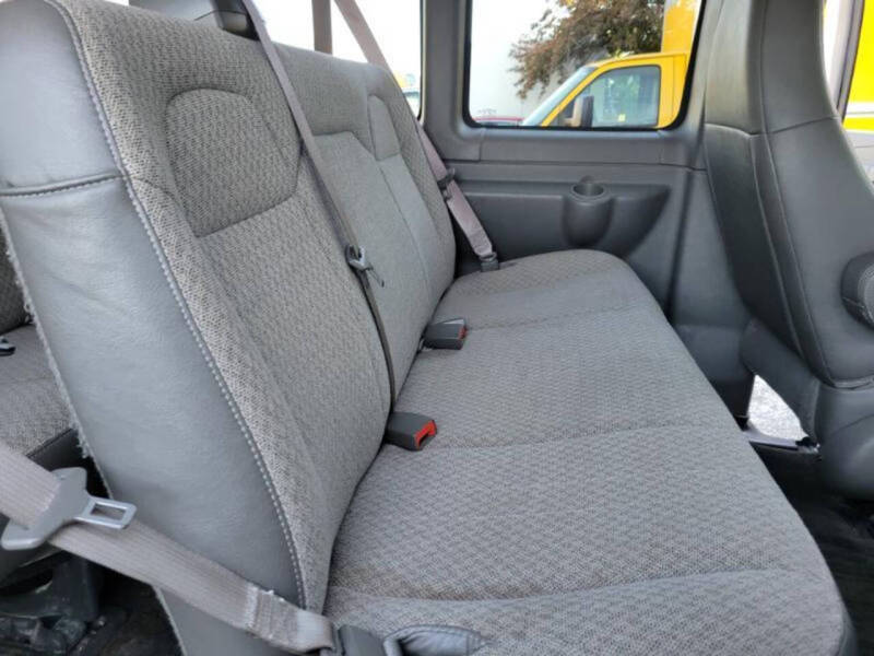 2018 Chevrolet Express LS 3500