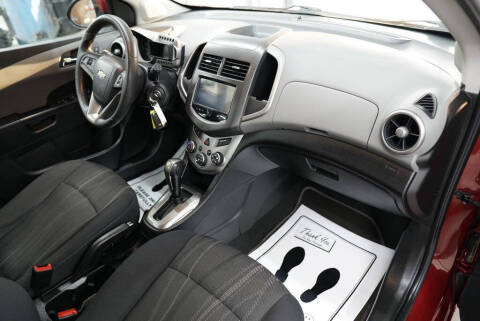 2016 Chevrolet Sonic LT Auto