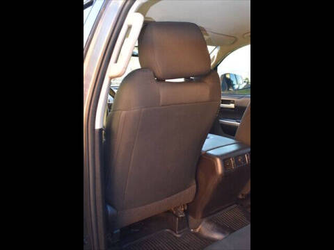 2016 Toyota Tundra SR5