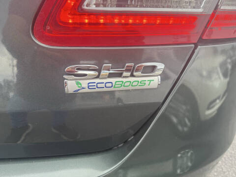 2016 Ford Taurus SHO