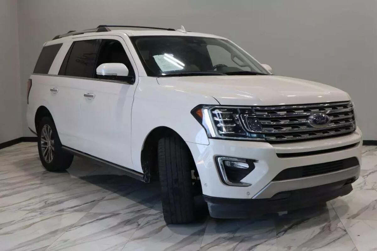 2018 Ford Expedition for sale at IMD MOTORS, INC in Dallas, TX