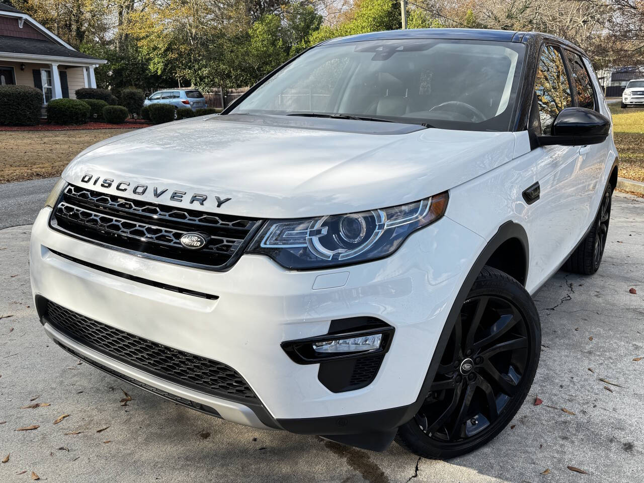 2016 Land Rover Discovery Sport HSE LUX AWD 4dr SUV's photo