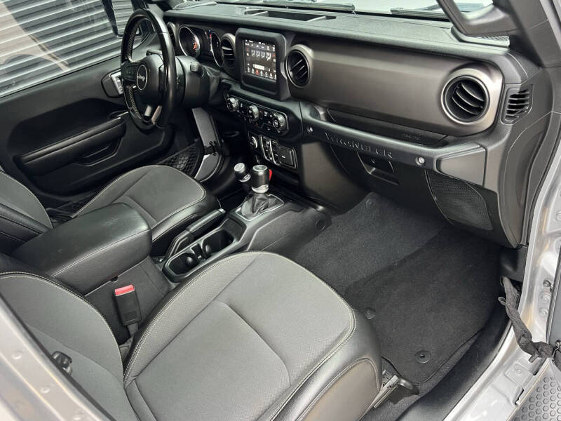 2020 Jeep Wrangler Unlimited Freedom