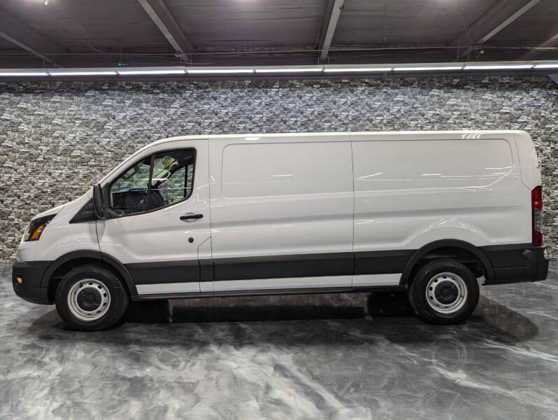 Used 2020 Ford Transit Van Base with VIN 1FTBR1YGXLKA25955 for sale in Detroit, MI