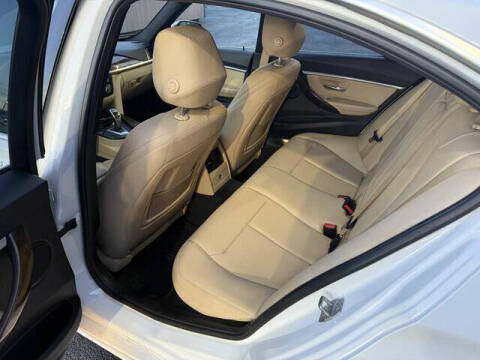 2017 BMW 3 Series 330i xDrive