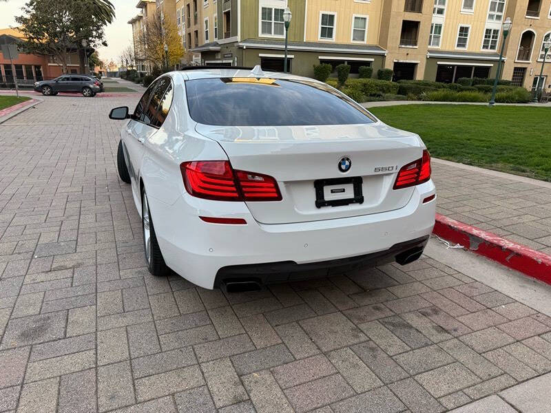 2016 BMW 5 Series 550i