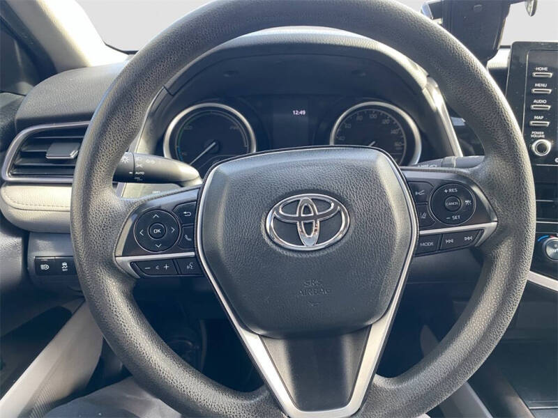 2021 Toyota Camry Hybrid LE