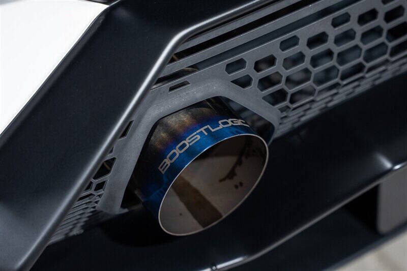2022 Lamborghini Huracan STO