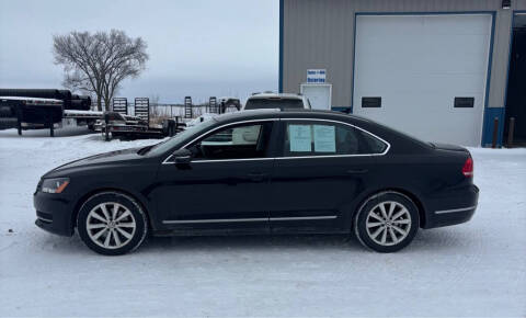 2012 Volkswagen Passat SEL