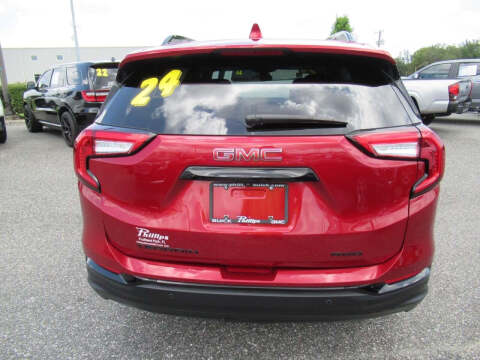 2024 GMC Terrain SLT